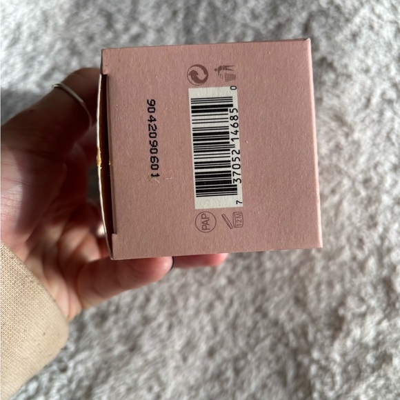 Valentino Exquisite Body Milk - Picture 4 of 5